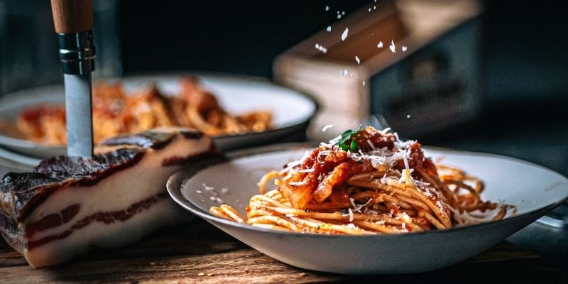 Spaghetti all'Amatriciana Food Fotografie Op Mijn Talloor