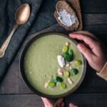 Broccoli-preisoep met witte bonen & ricotta