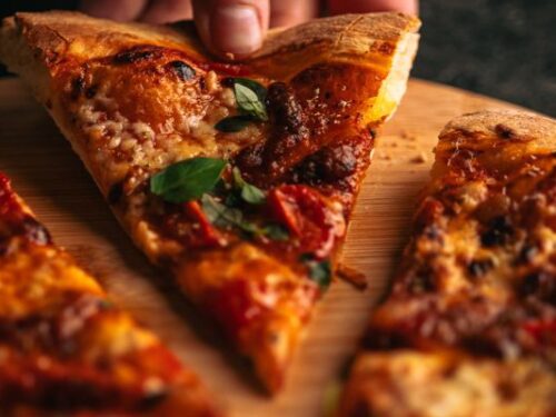 Pizza amatriciana