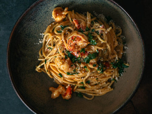 Spaghetti scampi curry