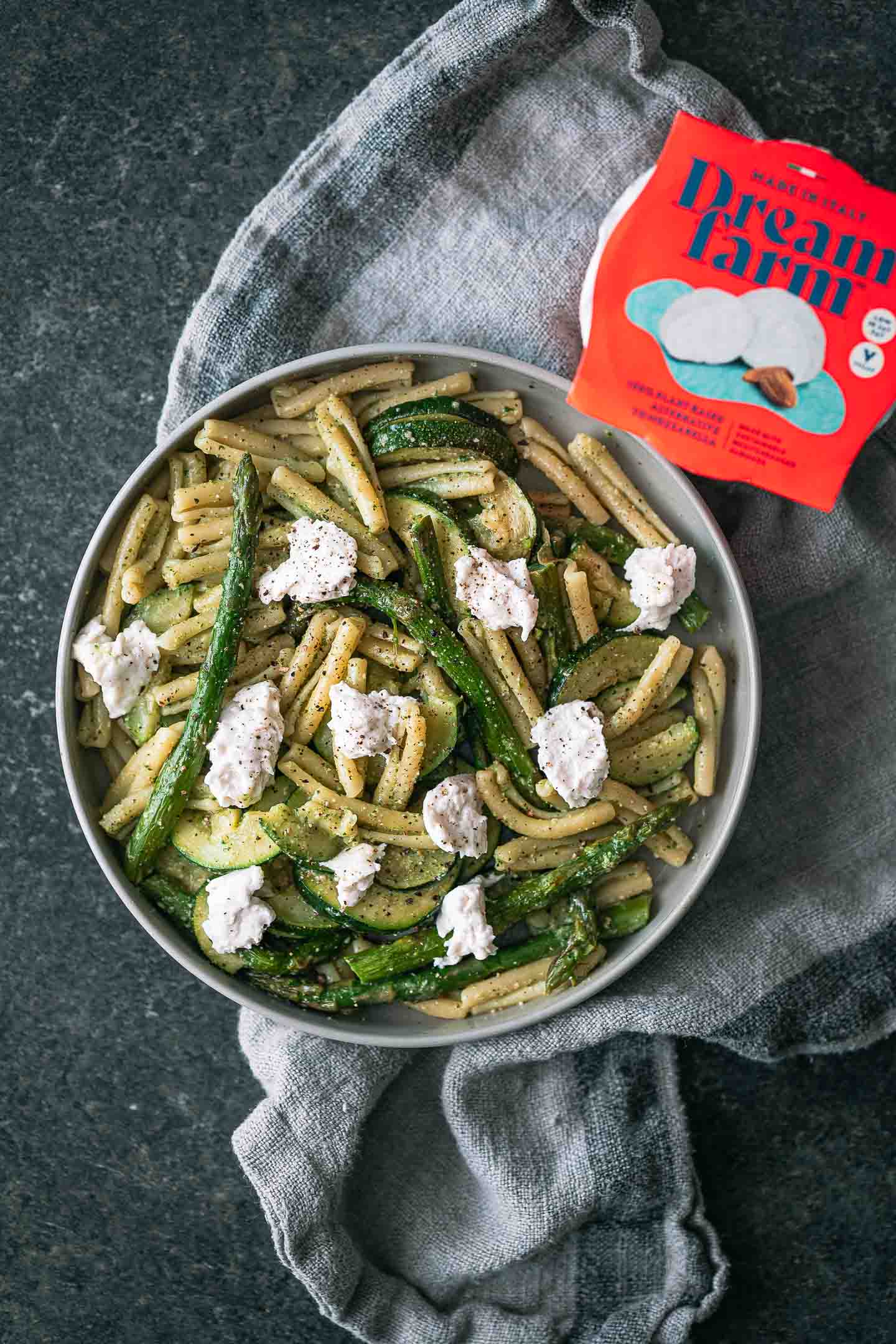 Pasta verde met Dreamfarm mozzarella