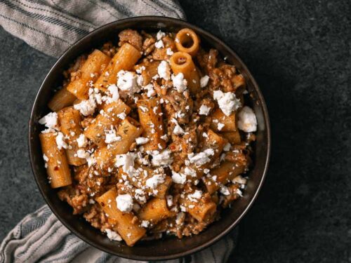 Rigatoni met saus van roasted butternut en feta