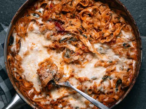 Gegratineerde tagliatelle met spinazie