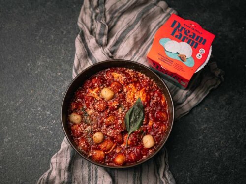 Gnocchi sorrentina met tomatensaus, basilicum en mozzarella