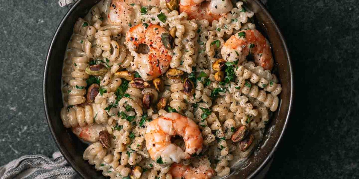 Fussili met pistache, mascarpone & scampi